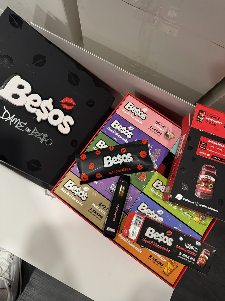 Buy Besos Disposable 2G Online Gas Bunny Smoke Shop